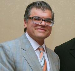 Ricardo Azziz researcher chairman portrait