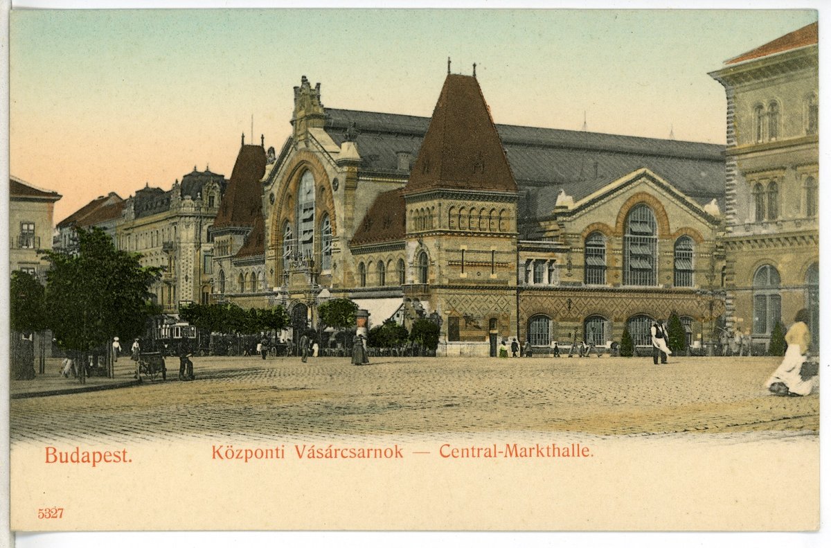 Central Market Hall in Budapest in 1904