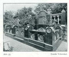 Grabmal Vohwinkel monument in Düsseldorf with architectural details