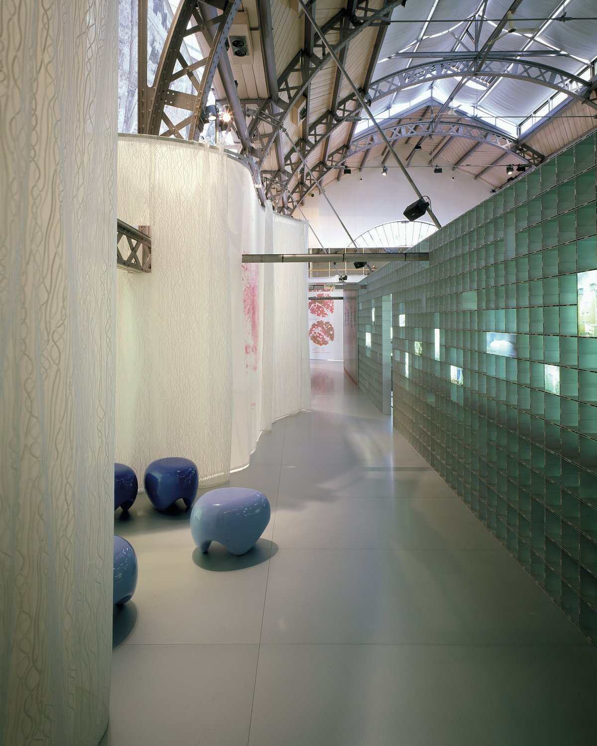 Exhibition poster for Nouveaux Paris at Pavillon de l'Arsenal 2005