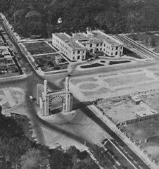 Aerial view of Ministerio de Fomento and Arco de la Amistad in Lima, 1926