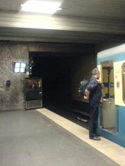 Driver change at Munich subway Sendlinger Tor station