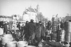 Historical street scene of Vilnia, Łukiški with Łukiski Square and Kaziuki Fair
