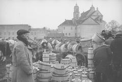 Historical photograph of Vilnia Lukiski square with Kazuki fair in 1938