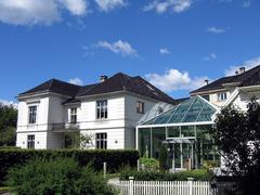 Front view of the Division of Academic Affairs building at Langesgate 1, University of Bergen