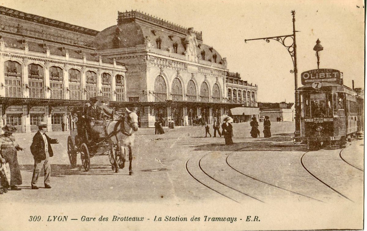 Vintage postcard of Gare des Brotteaux tramway station in Lyon
