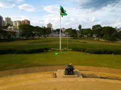 Brazilian flag near the Independence statue