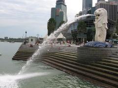 Merlion statue in Singapore at sunset