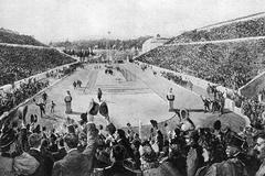 Spiridon Louis entering Kallimarmaron stadium at the end of the 1896 Athens Olympic marathon