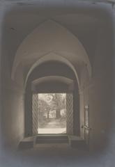 Historic black and white photograph of Vilnia's Rosy lane with the Visytski monastery in 1919