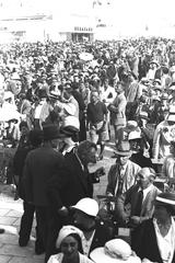 Crowd of citizens at the official opening ceremony of the fair ground in Tel Aviv