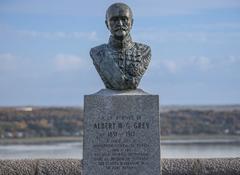 Bust sculpture of Albert H. G. Grey in Quebec City