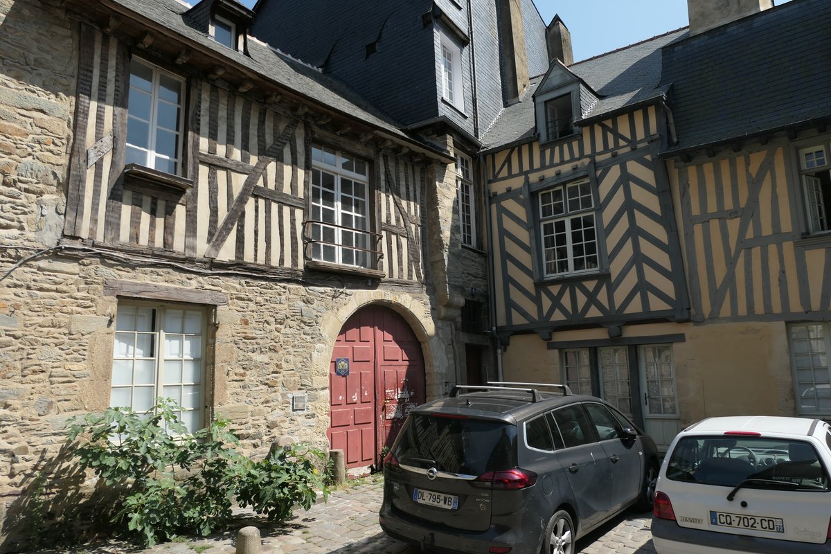 Houses at 6-8 Psalette street in Rennes France