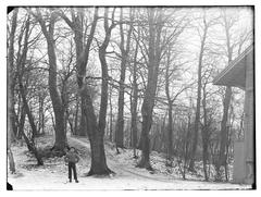 Snow-covered Frankendael building at Middenweg 72, Amsterdam, 1893