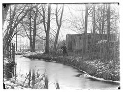 Snow-covered Frankendael building at Middenweg 72 in Amsterdam, historic photo from 1893 by Jacob Olie