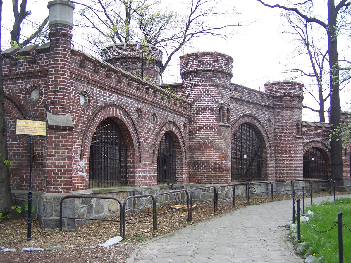 Old abandoned Baszta Niedźwiedzi tower in Poland