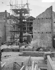 Setting up Hollandse Schouwburg as a memorial for deported Jews in Amsterdam