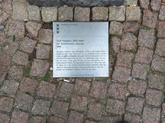 Amsterdams Lieverdje statue at Spui in Amsterdam before being knocked down again in 2024