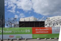 Open-air performance of Shakespeare's A Midsummer Night's Dream at Schauspielhaus Düsseldorf in May 2025