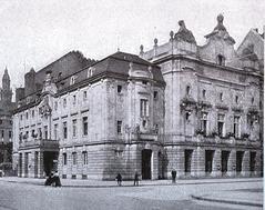 Schauspielhaus theater building in Düsseldorf on Karl-Theodor-Straße, historic early 20th-century architecture