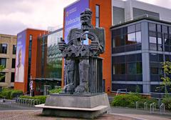 Statue of Faraday near the engineering and computer science building at University of Birmingham