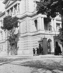 Szerb Királyi Palota historic royal palace building exterior Stari Dvor Serbia