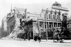 Фотографије бомбардованог Београда 06. 04. 1941. и улазак окупатора у Београд априла 1941.