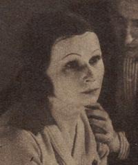 Tania Balachova portraying Hélène in the play Les races by Ferdinand Bruckner at Théâtre de l'Oeuvre Paris