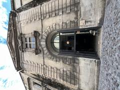 Window facade on Rue de la République side of Chapelle des Trinitaires