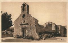 Old postcard of Les Baux-de-Provence with the penitents chapel around 1930