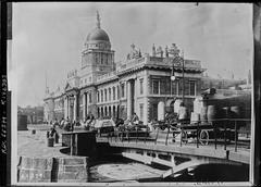 Customs building in Dublin on 25 May 1921