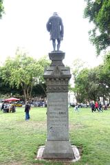 Benjamin Franklin Memorial statue in Washington Square, San Francisco