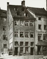Historical black and white photo of Königstraße 50 and 52 in Nürnberg before 1880