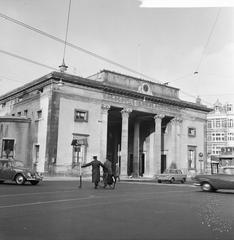 The Haarlemmerpoort gate in Amsterdam in black and white, captured on December 22, 1965
