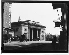 View of Haarlemmerpoort from Korte Marnixstraat towards Planciusstraat in Amsterdam, 1896