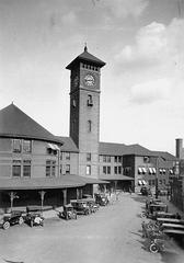 Historic Union Station building in Portland, Oregon, 1913