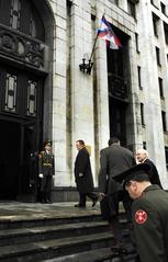 Defense Secretary Robert M. Gates entering Russian Ministry of Defense for meeting with Defense Minister Anatoly Serdyukov in Moscow, April 23, 2007