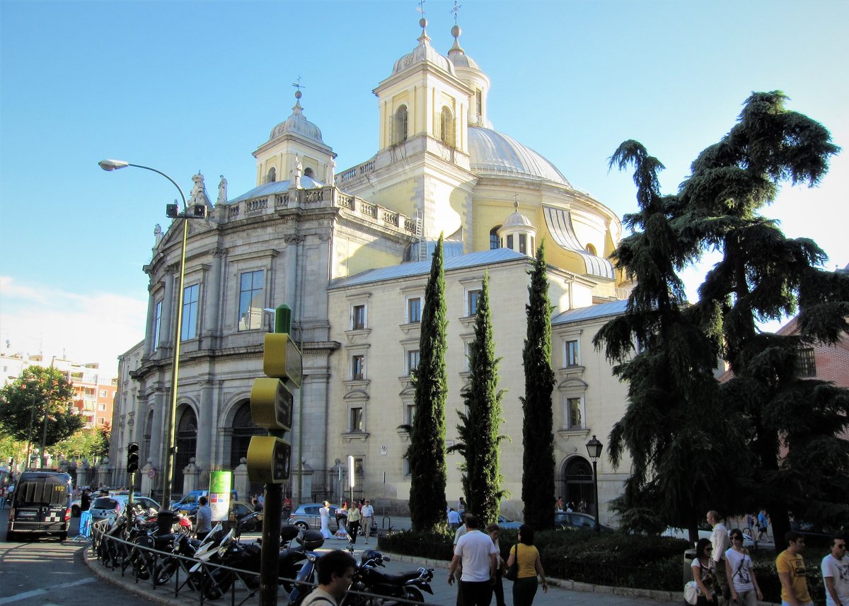 Royal Basilica of San Francisco el Grande in Madrid, neoclassical architectural style with large dome and detailed façade