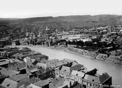Black and white vintage photograph of Tbilisi cityscape by Ermakov