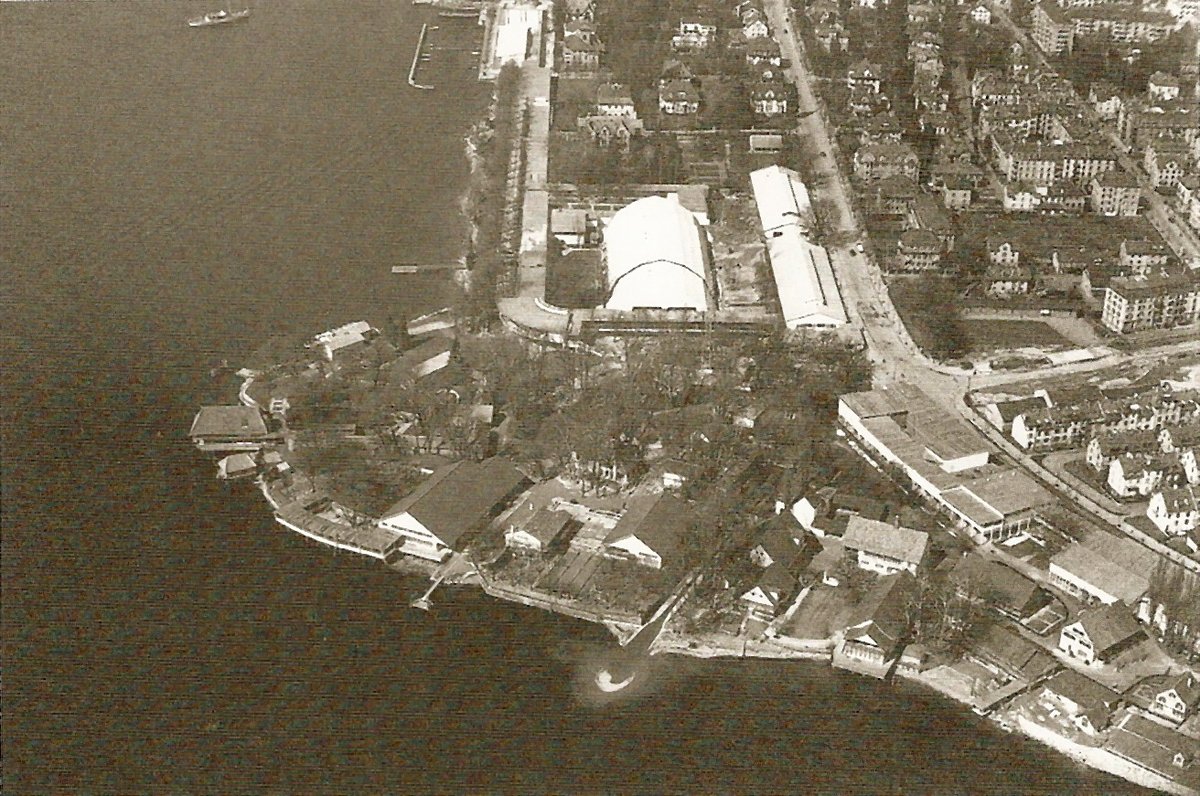Aerial photograph of Zürichhorn in Zürich-Seefeld Switzerland from 1939
