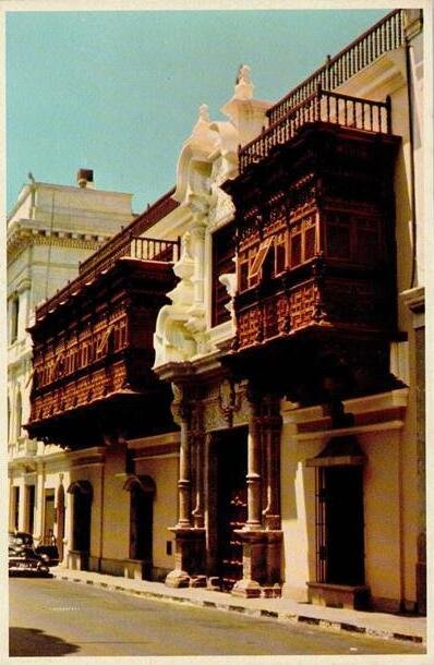 Palacio de Torre Tagle historic building facade in 1972