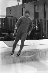 Ice speed skating competition at the first ISSL World Cup for professionals on De Uithof ice rink in The Hague, 1973, featuring skaters Neil Blatchford from USA and Hasse Borjes from Sweden