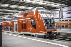 Colorful images from Munich Project showing various objects and scenes