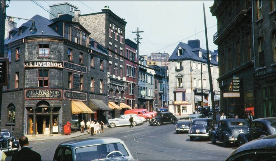Intersection of Saint-Jean, Couillard, and côte de la Fabrique streets in Quebec City in 1947
