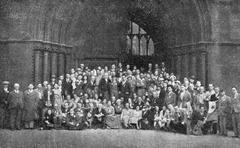 Group photo of SAT Congress 1936 in front of Manchester Town Hall