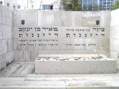 Tomb of Meir Dizengoff, first mayor of Tel Aviv, in Trumpeldor cemetery