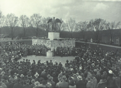 Inauguration ceremony of Søfartsmonumentet in Copenhagen on 9 May 1928
