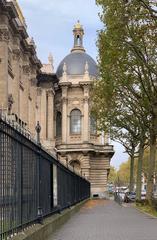 Boulevard de la Liberté in Lille with Musée des Beaux-Arts