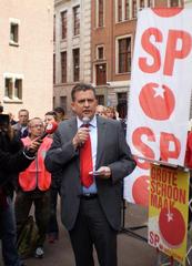 SP leader Emile Roemer campaigning at Beursplein in Amsterdam