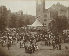 Amsterdamsche Postharmonie band performing at Beursplein Amsterdam in 1907